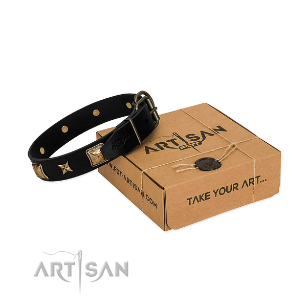 Reliable traditional buckle on full grain leather dog collar for easy wearing